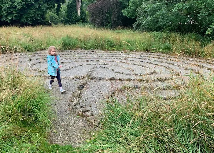 Holiday home Dale House *