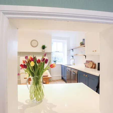 בית נופש Dale House *