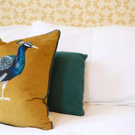 Dale House קטלוול